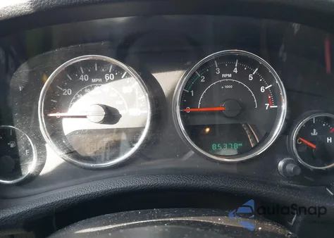 2018 Jeep Wrangler Jk Unlimited Sahara z USA, uszkodzony, nr VIN 1C4HJWEG5JL893372